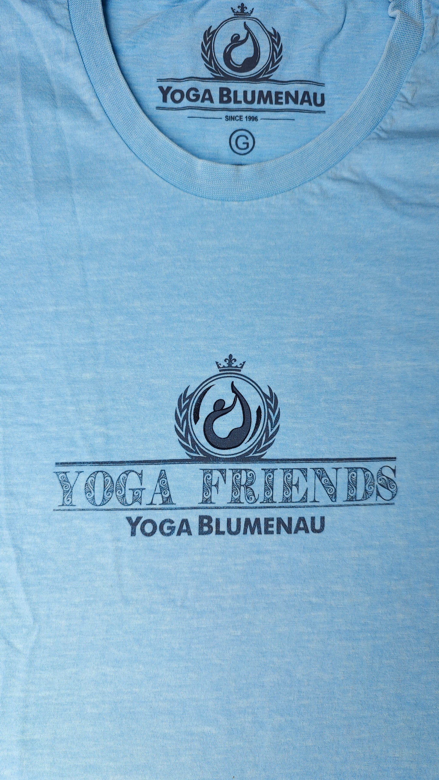 Camiseta Yoga Friends (Yoga Blumenau)