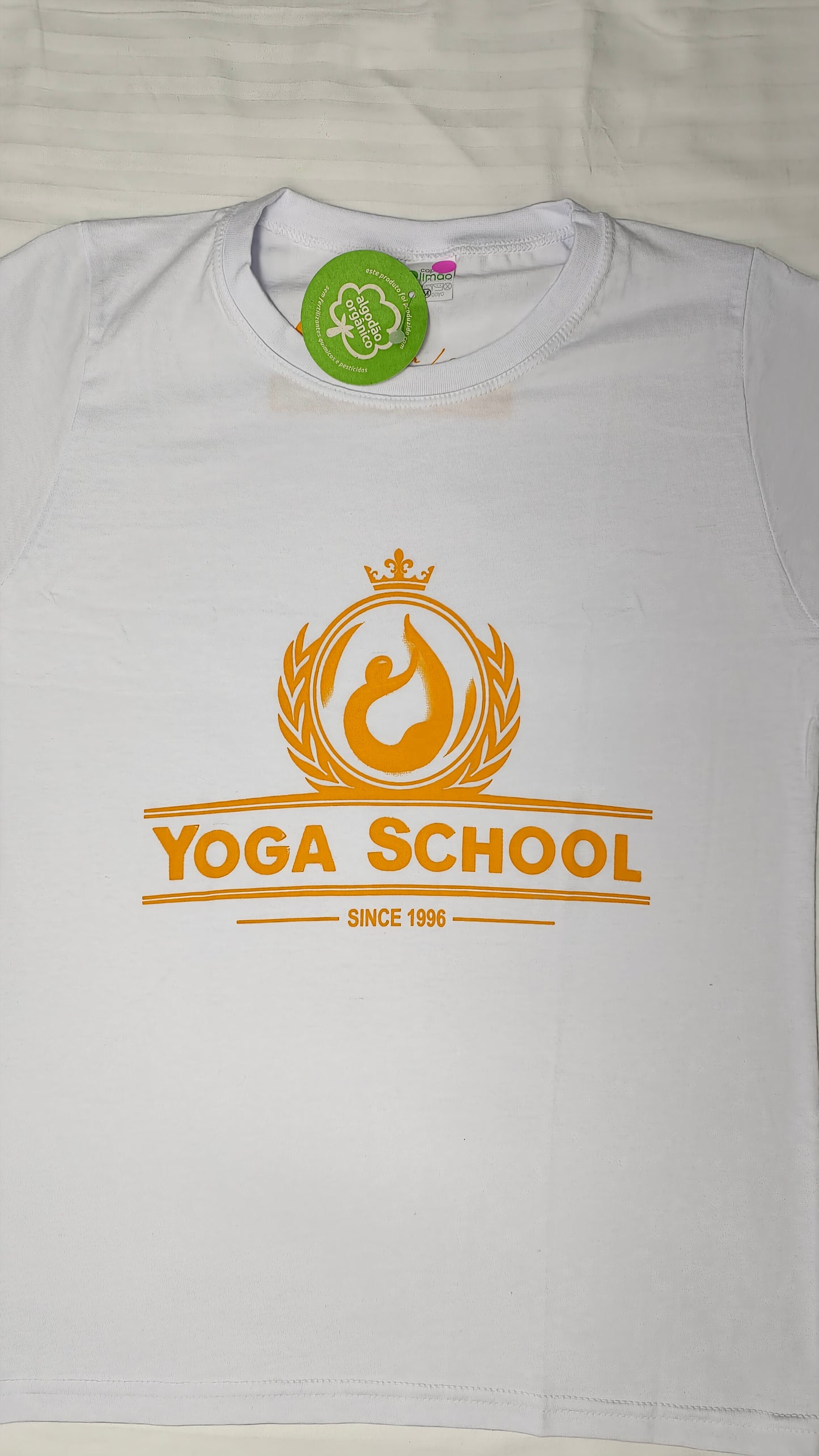 Camiseta Yoga School 100% orgânica BabyLook