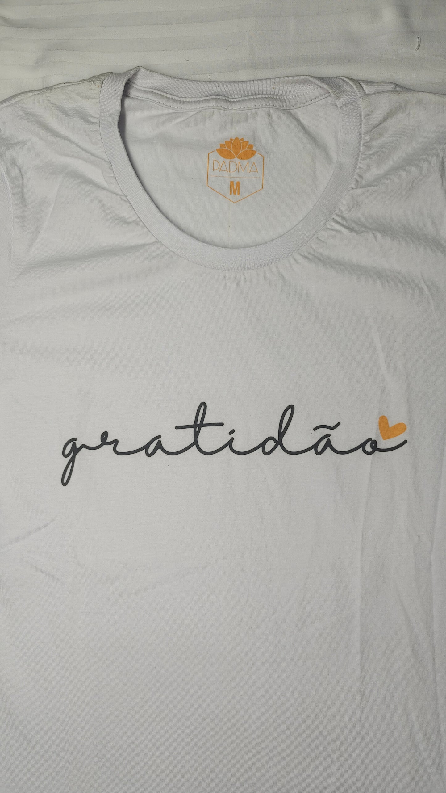 Camiseta Gratidão (Padma)